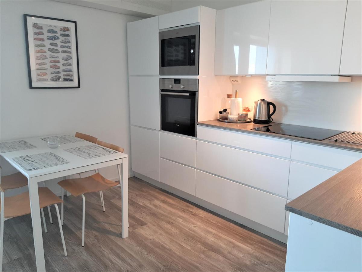Seaside Downtown Apartment With Private Parking Helsinki Exterior foto